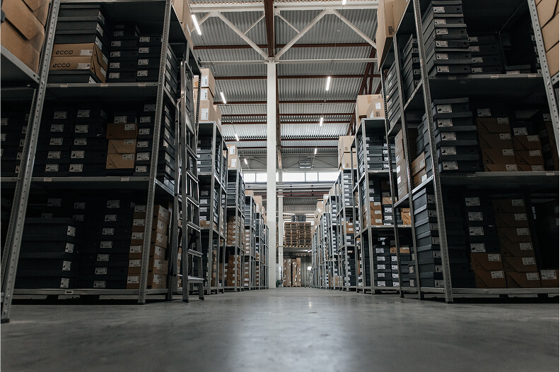 Фотография склада ECCO