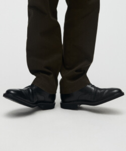 Черные ботинки