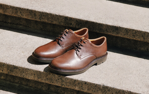 Коричневые ботинки